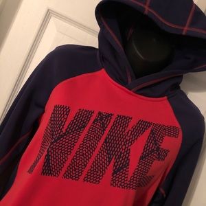 Nike Hoodie Size Women’s Size Small